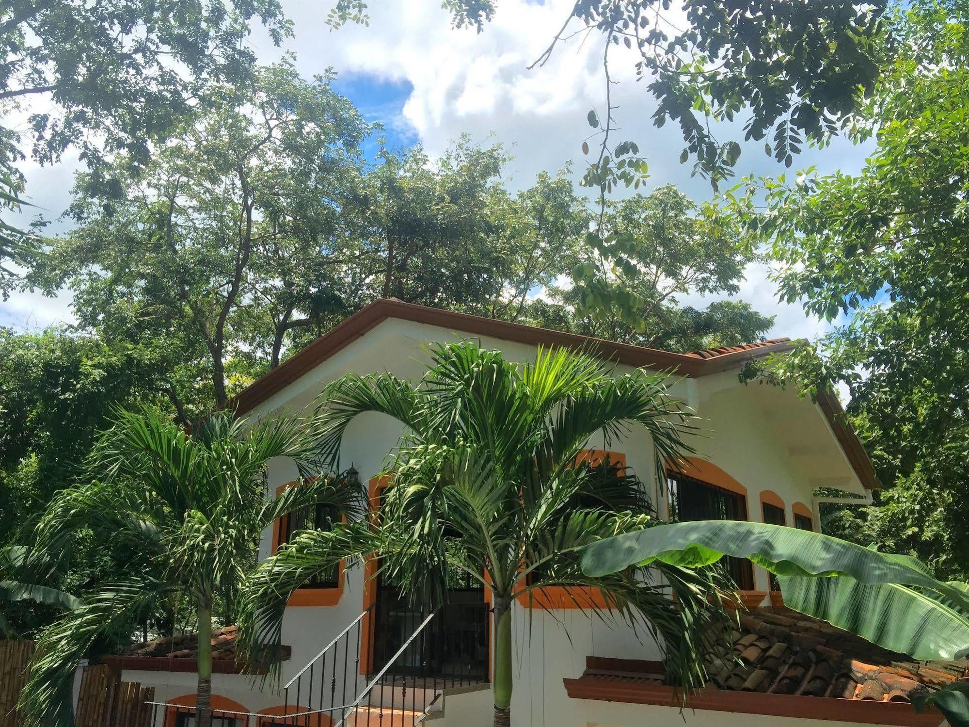 Hotel Gardenia Tamarindo Exterior photo